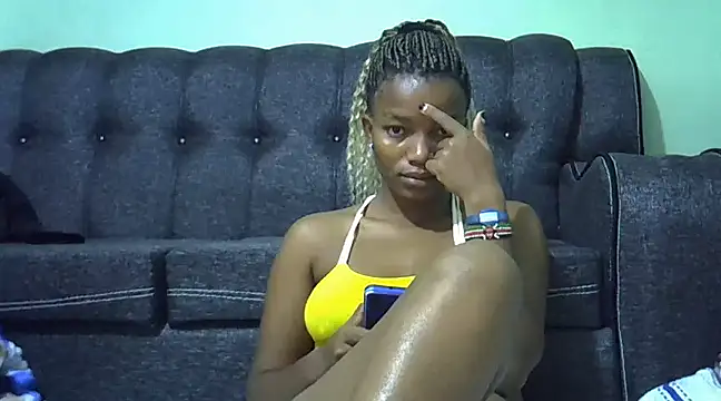 Snapshot of prettychoco1 chatting on 01.20.25 prettychoco1 online show from 01.20.25