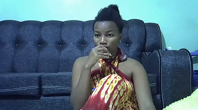 Snapshot of prettychoco1 chatting on 02.09.25 prettychoco1 online show from 02.09.25