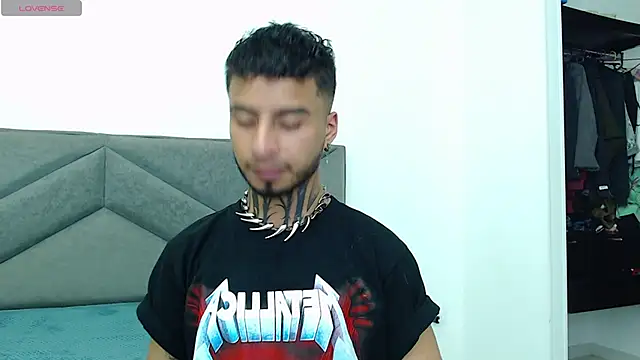 JuanCamiilo 66 online show from 03.02.25