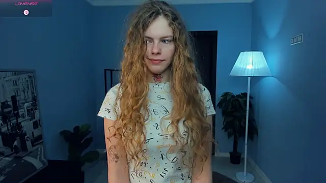 RayaNenlia online show from 02.09.26