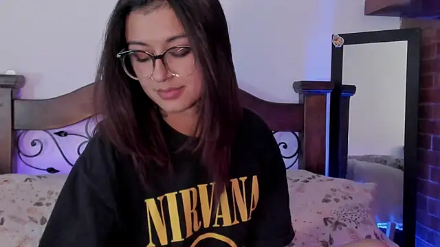 Snapshot of noemi_foxxx chatting on 01.23.25 noemi foxxx online show from 01.23.25
