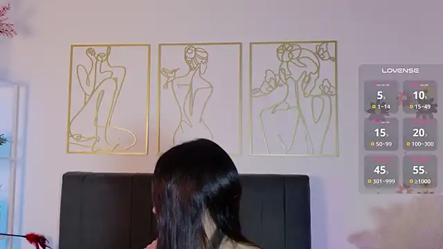 Snapshot of summer_holiday chatting on 11.23.25 summer holiday online show from 11.23.25