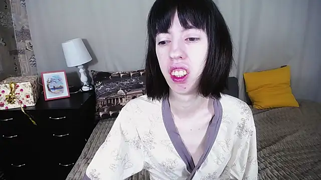 Snapshot of Unusual_G chatting on 02.03.25 Unusual G online show from 02.03.25