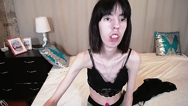 Snapshot of Unusual_G chatting on 03.15.25 Unusual G online show from 03.15.25