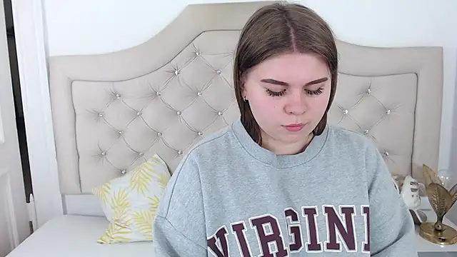 Snapshot of AbbyPleasure chatting on 12.06.24 AbbyPleasure online show from 12.06.24