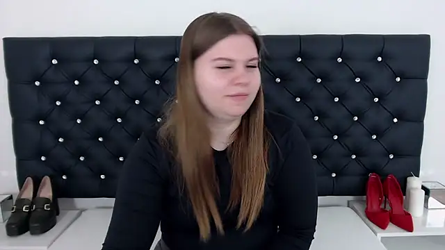 Snapshot of AbbyPleasure chatting on 03.22.25 AbbyPleasure online show from 03.22.25