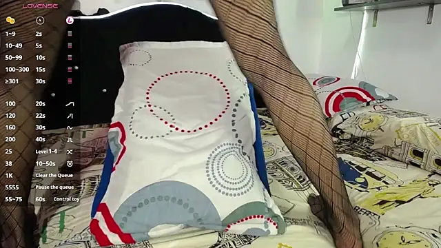 Snapshot of mia_sweet_55 chatting on 03.10.25 mia sweet 55 online show from 03.10.25