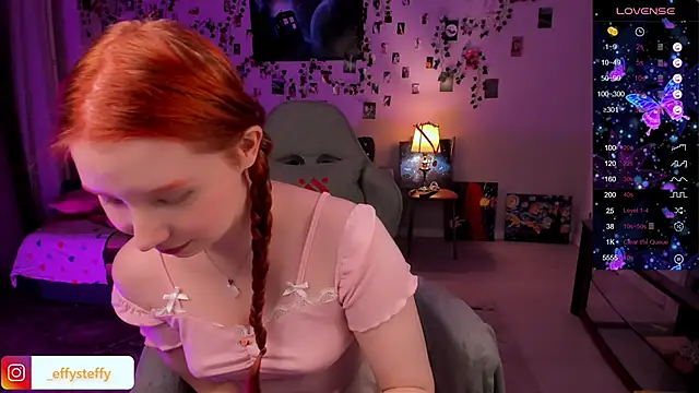 CallMeEffy1 online show from 02.11.25