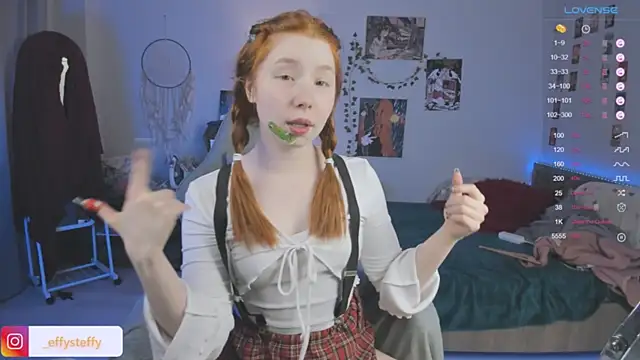 CallMeEffy1 online show from 02.19.26