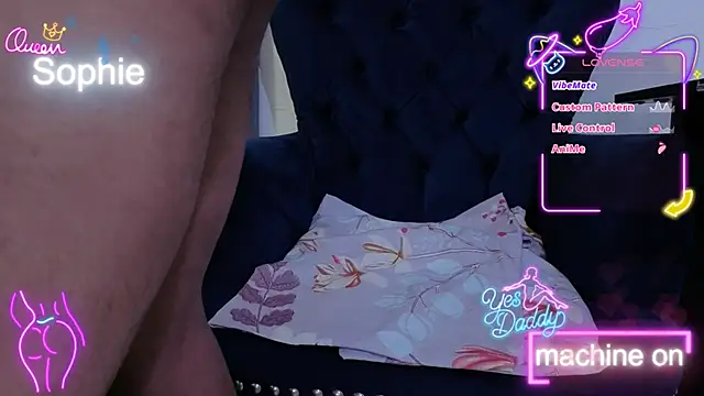 Sophiehuntress online show from 04.26.26