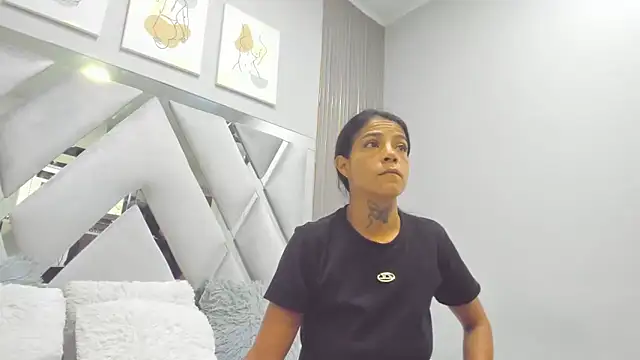 Hellen  4master online show from 01.06.26