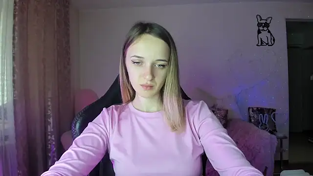Snapshot of RouseReed chatting on 05.19.26 RouseReed online show from 05.19.26