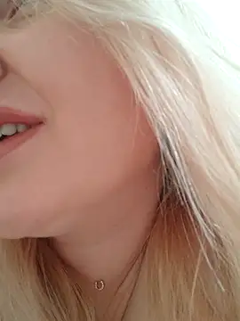 Snapshot of LadyLolyPop_ chatting on 02.28.26 LadyLolyPop online show from 02.28.26