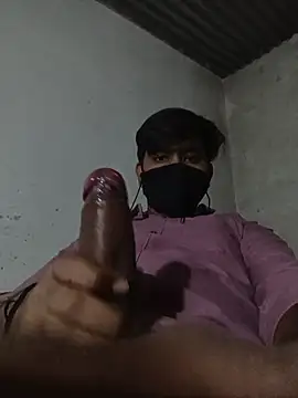 Pussy lover 33 online show from 02.28.26