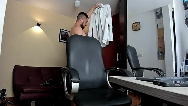 thesexlawyer1 online show from 05.12.26