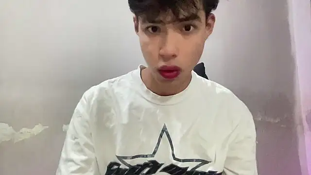 Snapshot of Jacotnk chatting on 12.24.24 Jacotnk online show from 12.24.24