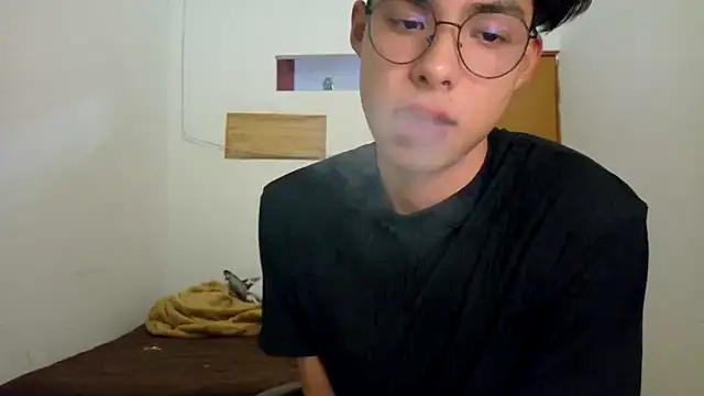 Snapshot of Jacotnk chatting on 03.08.25 Jacotnk online show from 03.08.25