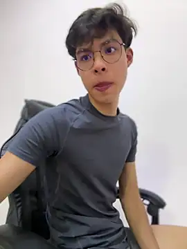 Snapshot of Jacotnk chatting on 03.12.25 Jacotnk online show from 03.12.25