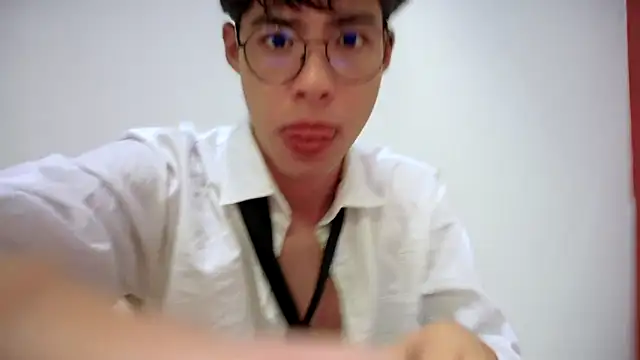 Snapshot of Jacotnk chatting on 03.16.25 Jacotnk online show from 03.16.25