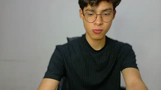 Snapshot of Jacotnk chatting on 03.18.25 Jacotnk online show from 03.18.25