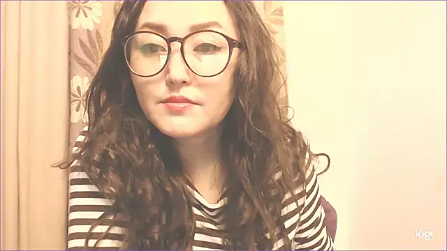 Snapshot of hrnyteacher chatting on 01.05.25 hrnyteacher online show from 01.05.25