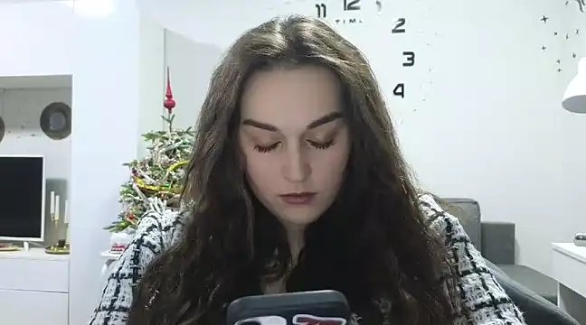 Snapshot of me_lissa_sun13 chatting on 12.31.24 me lissa sun13 online show from 12.31.24