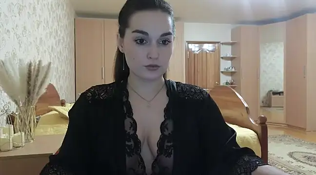 Snapshot of me_lissa_sun13 chatting on 01.28.25 me lissa sun13 online show from 01.28.25