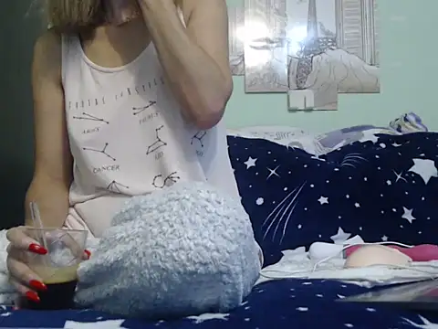 Snapshot of SexyGioconda chatting on 02.11.25 SexyGioconda online show from 02.11.25