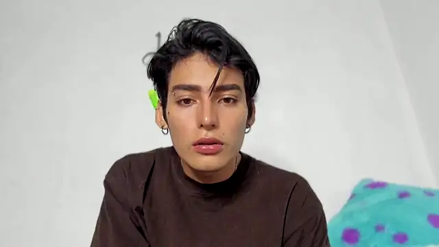 Snapshot of sebas_rose chatting on 12.07.24 sebas rose online show from 12.07.24