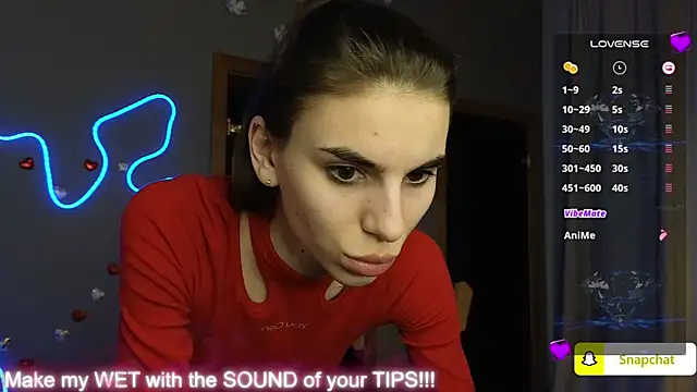 Snapshot of EmmyGreans chatting on 02.10.25 EmmyGreans online show from 02.10.25