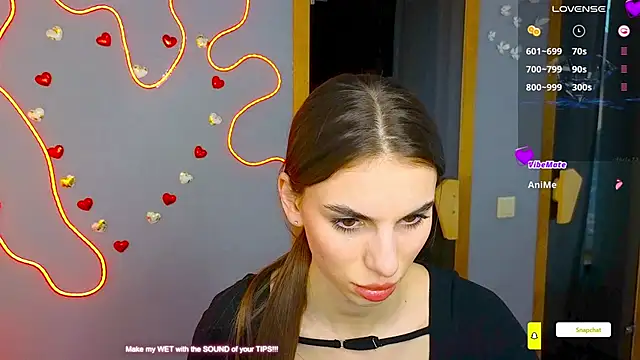 Snapshot of EmmyGreans chatting on 02.14.25 EmmyGreans online show from 02.14.25