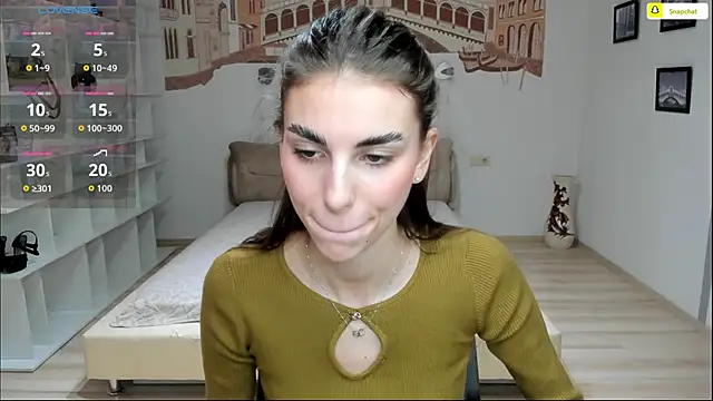 Snapshot of EmmyGreans chatting on 11.14.25 EmmyGreans online show from 11.14.25