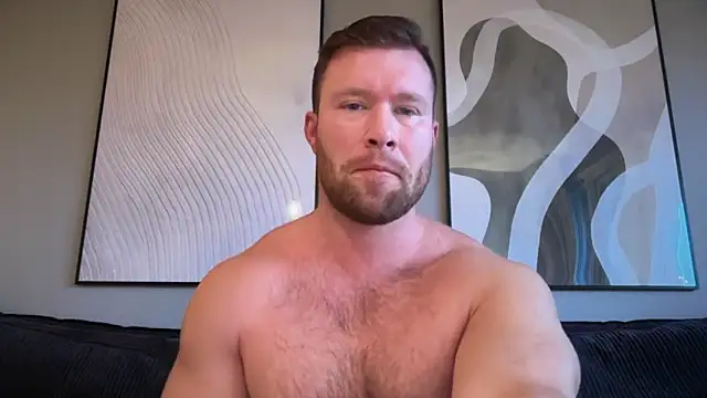 Snapshot of swekingxx chatting on 12.16.25 swekingxx online show from 12.16.25