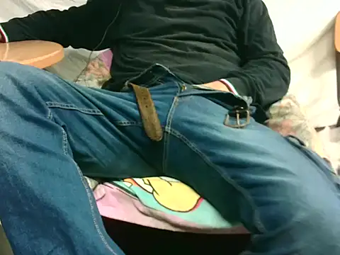 Giulio35 Pika online show from 10.13.25