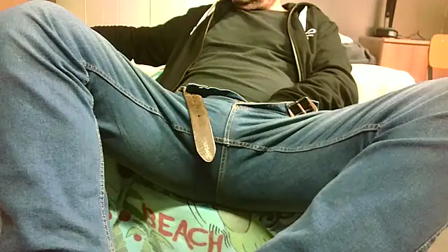 Giulio35 Pika online show from 02.14.26