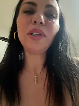 KimKelly13 online show from 02.25.25