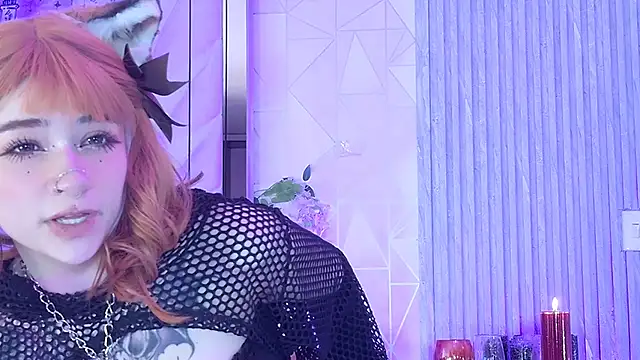 zephirahabney online show from 11.28.25