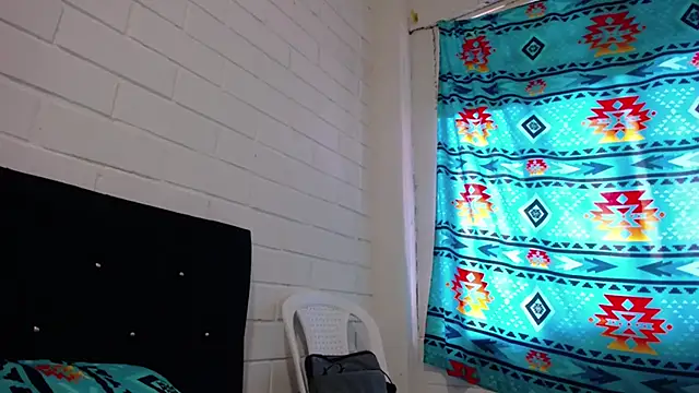 Snapshot of GiveLove1 chatting on 03.02.25 GiveLove1 online show from 03.02.25