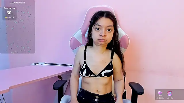 CharlotteMuller online show from 11.08.25