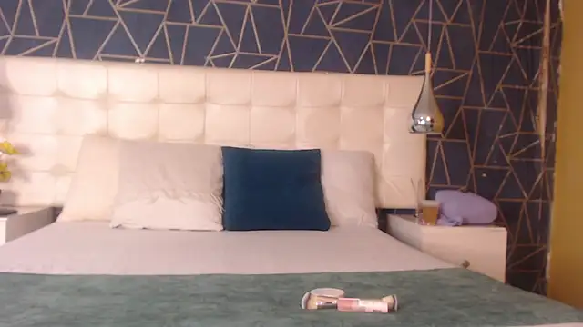 CharlotteMuller online show from 02.14.26