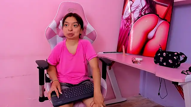 CharlotteMuller online show from 04.14.26