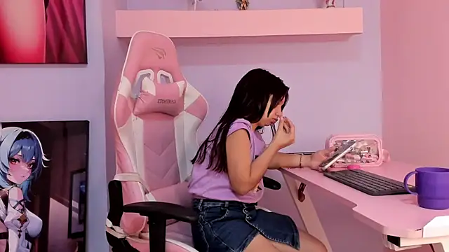 CharlotteMuller online show from 05.03.26