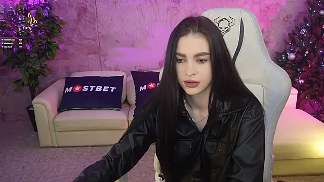 Tina Breeze online show from 12.29.24