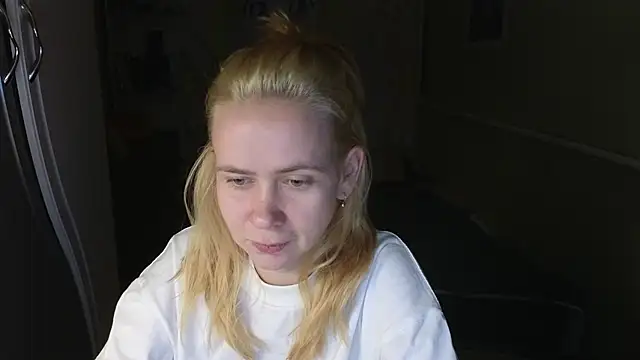 Riley Roo online show from 01.07.26