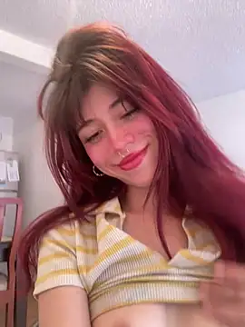 SuzzyyM online show from 06.28.26