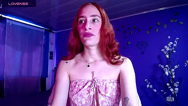 IsaBaileys  online show from 10.10.25