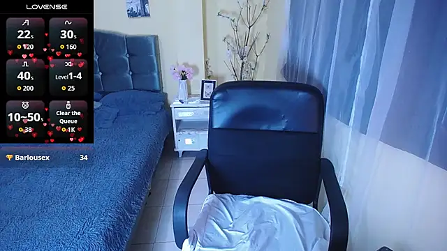 IsaBaileys  online show from 02.14.26