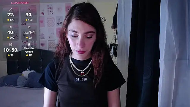 IsaBaileys  online show from 04.08.26