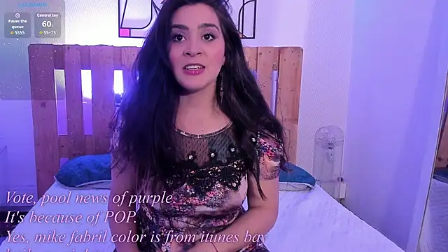Snapshot of emily_amaya chatting on 04.29.26 emily amaya online show from 04.29.26