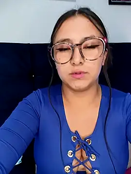 Cute Penelope online show from 01.24.25